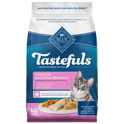 Blue Buffalo Tastefuls Natural Dry Food for Adult Cats Chicken & Brown Rice Recipe - 10 Lb - Image 1