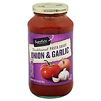 Signature SELECT Pasta Sauce Traditional Onion & Garlic Jar - 25 Oz - Image 1