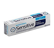 Signature Care Toothpaste With Flouride Sensitive Extra Whitening Maximum Strength - 4 Oz