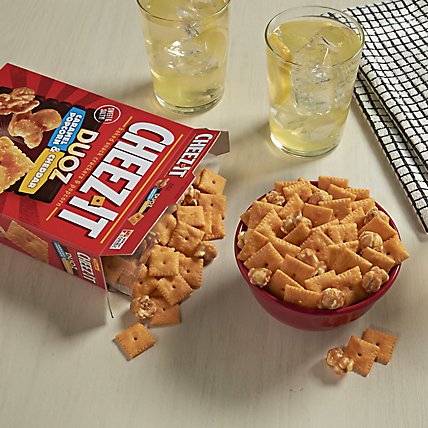 Cheez-It DUOZ Cheese Crackers and Popcorn Lunch Snacks Caramel and Cheddar - 8.7 Oz - Image 3
