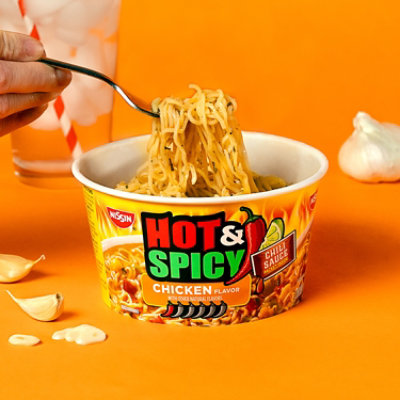 Nissin Hot & Spicy Chicken Noodles Bowl - Case - Image 3