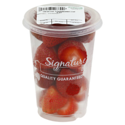 Signature Farms Strawberries Fresh Cut Cup - 9 Oz