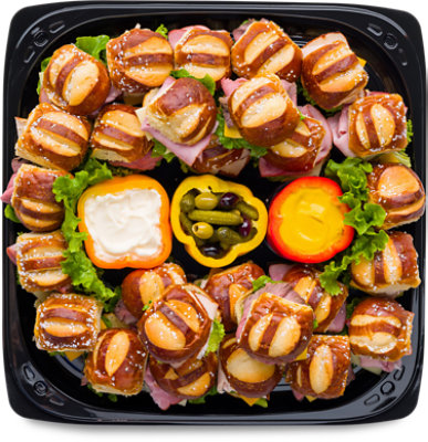 Signature SELECT Deli Pretzel Roll Sliders 18 Inch Tray - Each - Image 1