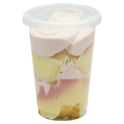 Parfait Strawberry With Buttercream - Image 1