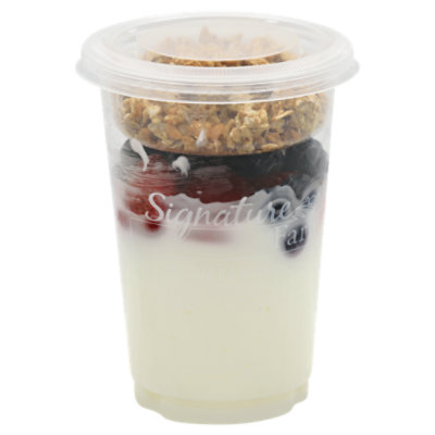 Vanilla Yogurt W/Strawberries & Blueberries - 13 Oz - Image 1