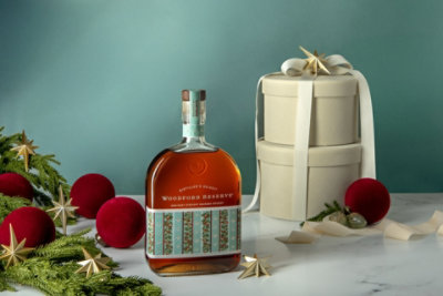 Woodford Reserve Holiday Edition Kentucky Straight 90.4 Proof Bourbon Whiskey Bottle - 1 Liter - Image 2