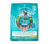 Purina ONE Sensitive Skin and Stomach Formula Real Turkey Dry Cat Food - 7 Lbs