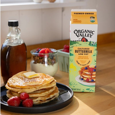 Organic Valley Buttermilk Cultured Lowfat 1 Quart - 946 Ml - Image 3