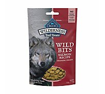 Blue Wilderness Trail Treats Wild Bits Soft Moist Salmon Recipe Training Dog Treats Bag - 4 Oz