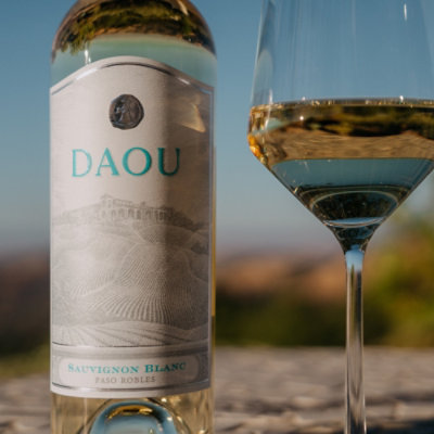 DAOU 2022 Sauvignon Blanc Wine - 750 Ml - Image 3