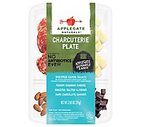 Applegate Natural Charcuterie Plate Genoa Salami Cheddar Roasted Almonds & Dark Chocolate - 2.65oz