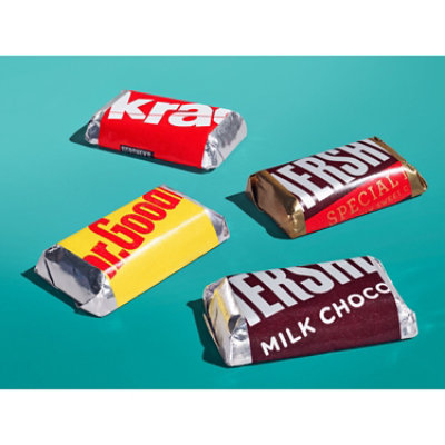 HERSHEY'S Miniatures Assorted Chocolate Candy Share Pack - 10.4 Oz. - Image 3