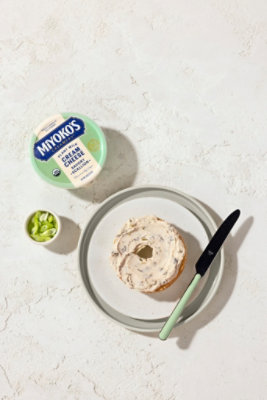 Miyoko's Creamery Savory Scallion Plant Milk Cream Cheese - 8 Oz - Image 5