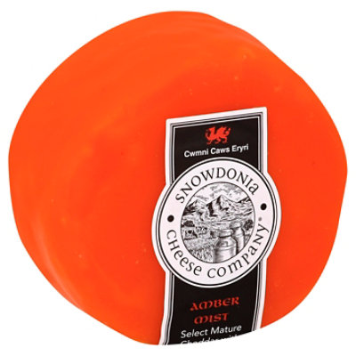 Snowdonia Cheese Company Cheese Mature Cheddar With Whiskey Amber Mist - 7 Oz
