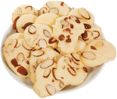 Signature SELECT Peanut Butter Cup Jumbo Cookies 4 Count - Each - Image 1