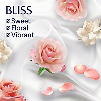 Downy Infusions Bliss Sparkling Amber & Rose Liquid Fabric Softener - 32 Fl. Oz. - Image 3