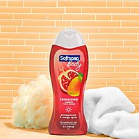 Softsoap Moisturizing Body Wash Juicy Pomegranate and Mango - 20 Fl. Oz. - Image 2