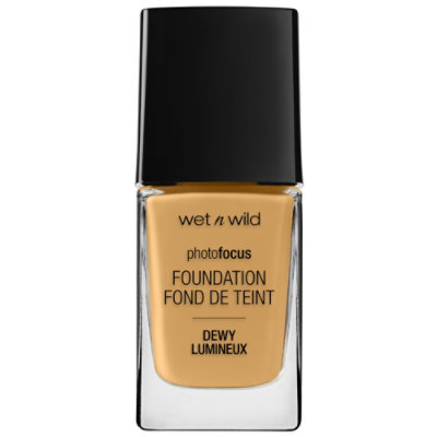 Wet n Wild Photo Focus Dewy Foundation Desert Beige - 0.95 Fl. Oz. - Image 1