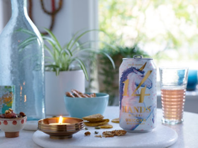 14 Hands Unicorn Rose Bubbles Wine In Can - 355 Ml - Image 2