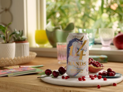 14 Hands Unicorn Rose Bubbles Wine In Can - 355 Ml - Image 4