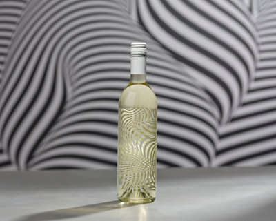 Altered Dimension Sauvignon Blanc Wine - 750 Ml - Image 5