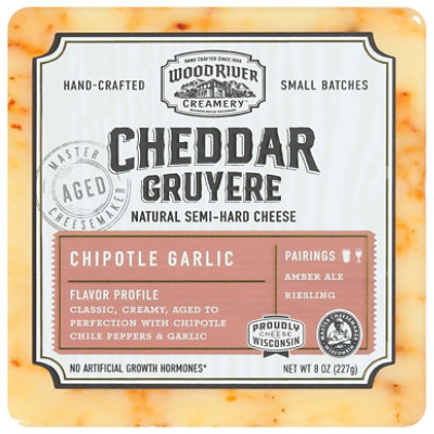 Wood River Creamery Chipotle Garlic Cheddar Cheese - Image 3