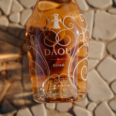 DAOU Rose Wine - 750 Ml - Image 5