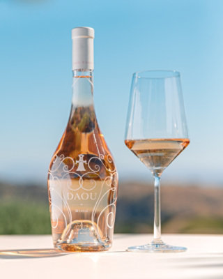 DAOU Rose Wine - 750 Ml - Image 3