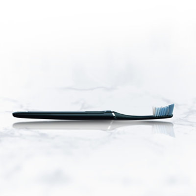 Oral-B Clic Toothbrush Matte Black with Replaceable Brush Head and Magnetic Holder - Each - Image 5