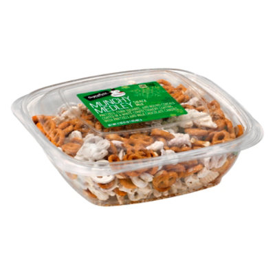 Signature Select Seasons Snack Mix Munchy Medley - 17 OZ - Albertsons