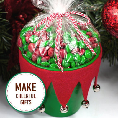 M&M'S Christmas Gift Milk Chocolate Candy Bag - 38 Oz - Image 4