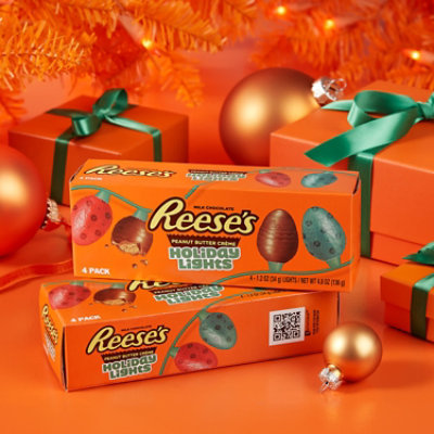 Reeses Milk Chocolate Peanut Butter Creme Holiday Lights Christmas Candy Box 4 Pieces - 4.8 Oz - Image 4