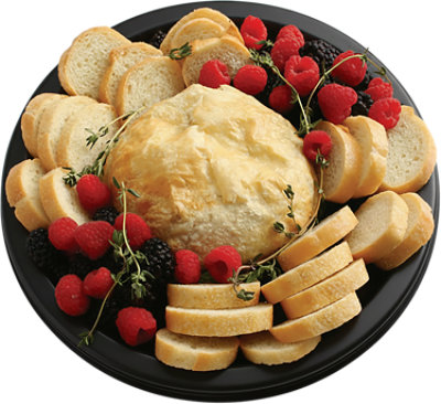 Brie En Croute Platter - Image 1