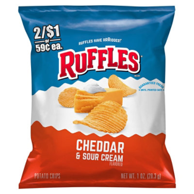 Ruffles Cheddar & Sour Cream Potato Chips - 1 OZ - Image 3