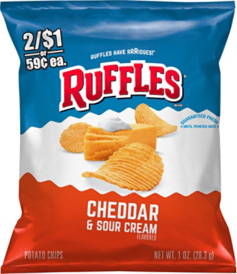 Ruffles Cheddar & Sour Cream Potato Chips - 1 OZ - Image 2