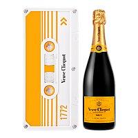 Veuve Clicquot Champagne Yellow Label Tape Gift Pack - 750 Ml - Image 1