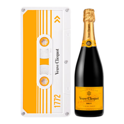 Veuve Clicquot Champagne Yellow Label Tape Gift Pack - 750 Ml - Image 1