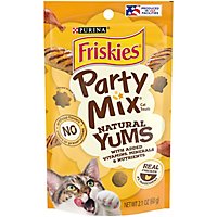 Purina Friskies Cat Treats Party Mix Natural Yums Chicken - 2.1 Oz - Image 2