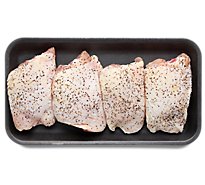 Chicken Thigh Boneless Skinless With Black Pepper - 1 Lb