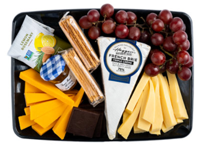 Haggen Triple Brie Cheese Tray - Each - Image 1