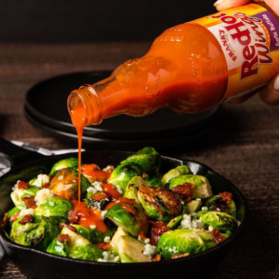 Frank's RedHot Garlic Buffalo Wings Hot Sauce - 12 Fl. Oz. - Image 5