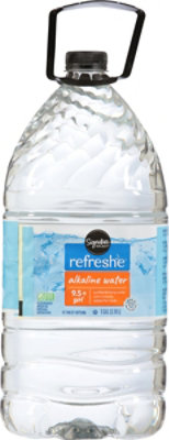 Signature SELECT Refreshe Alkaline Water - 1 Gallon - Image 5