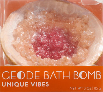 Hallu Cosmic Geode Bath Bomb - 2.99 OZ - Image 2