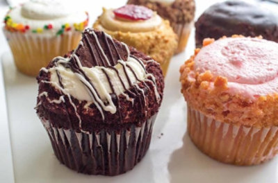 Cupcakes Cookies N Creme 3 Ct - EA - Image 1