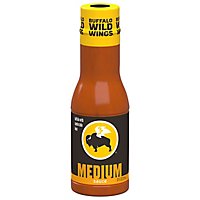 Buffalo Wild Wings Medium Sauce - 12 FZ - Image 1