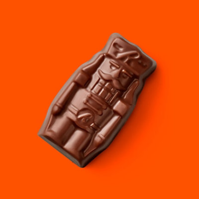 REESE'S Chocolate Peanut Butter Creme Nutcrackers Christmas Candy Bag - 9.2 Oz - Image 3