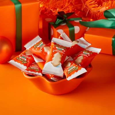 REESE'S White Creme Snack Size Peanut Butter Trees Christmas Candy Bag - 9.6 Oz - Image 4
