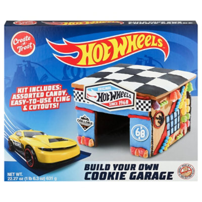 Hot Wheels Garage Gingerbread Kit 7 Count - 7 CT