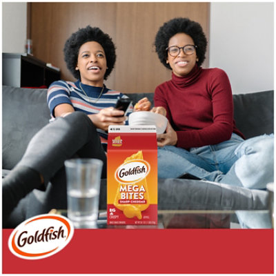 Goldfish Sharp Cheddar Crackers - 26.7 Oz - Image 2
