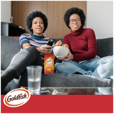 Goldfish Sharp Cheddar Baked Snack Crackers - 5.9 Oz - Image 2